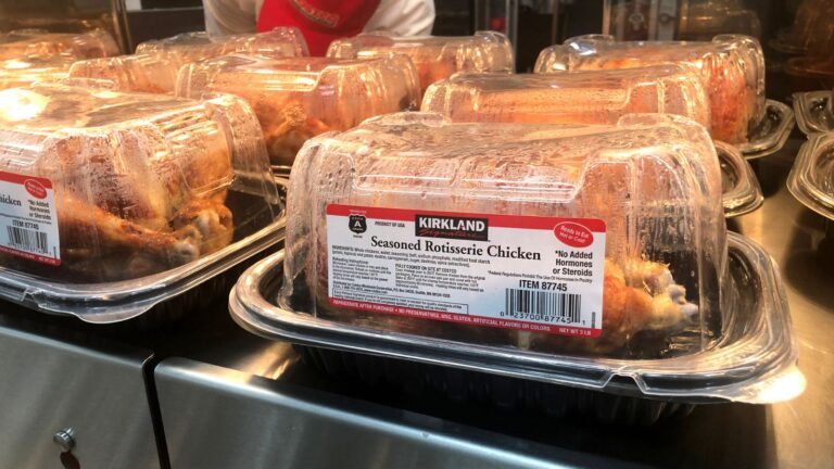 Costco's Famous $5 Chicken Is Getting a Makeover - But Not Everyone's Happy 4 costco chicken (1)