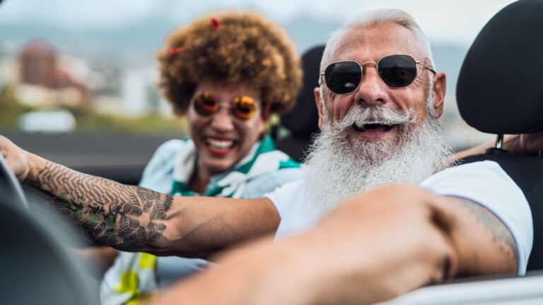 16 Factors Driving the Increase in Global Lifespans 4 senior couple drive car happy